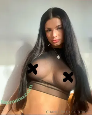 chanelrileyfree / chanelrileyofficial__ nude photo #0032