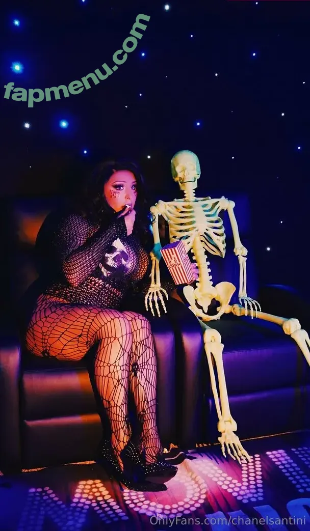 chanelsantini nude photo #0458 (totallysantini)