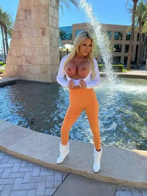 chanelstjames / realchanelstjames nude photo #0071