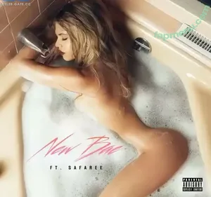  nude photo #0007