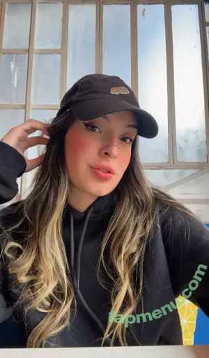 chanelzinhafree / chanelzinhad_ nude photo #0064