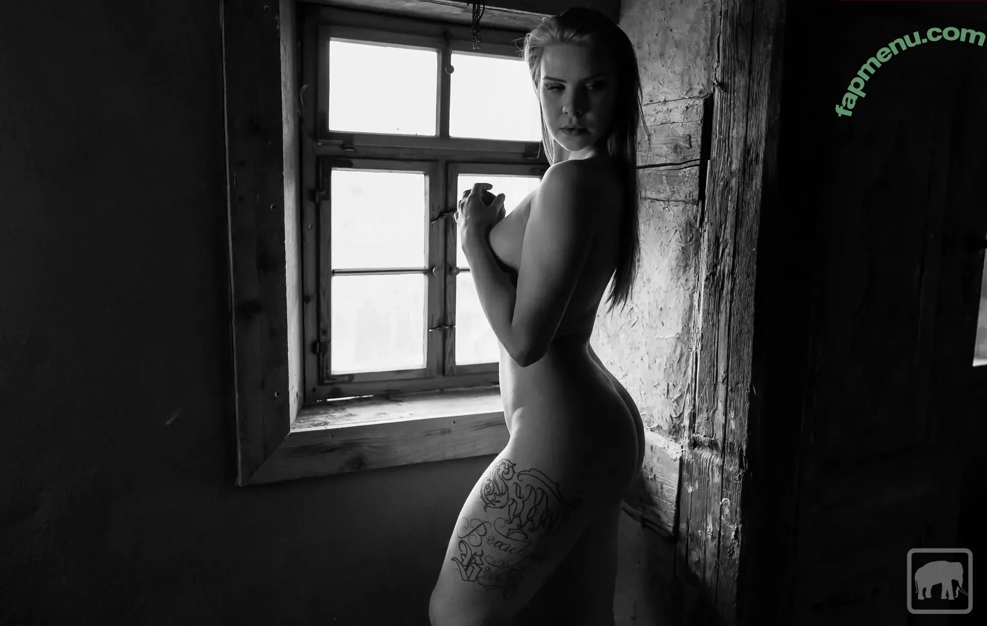 Chanessa nude photo #0013 (_.chxnessa._ / chanessa9 / u126042623)