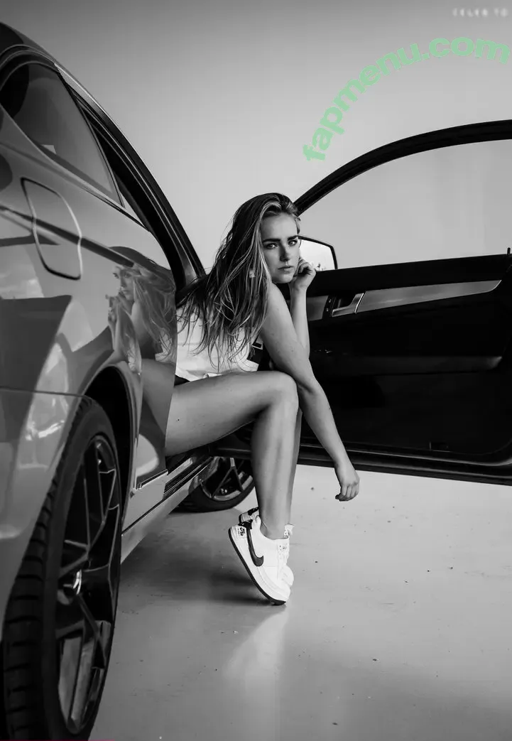 Chantal Colette nude photo #0055 (chntl.cltt)