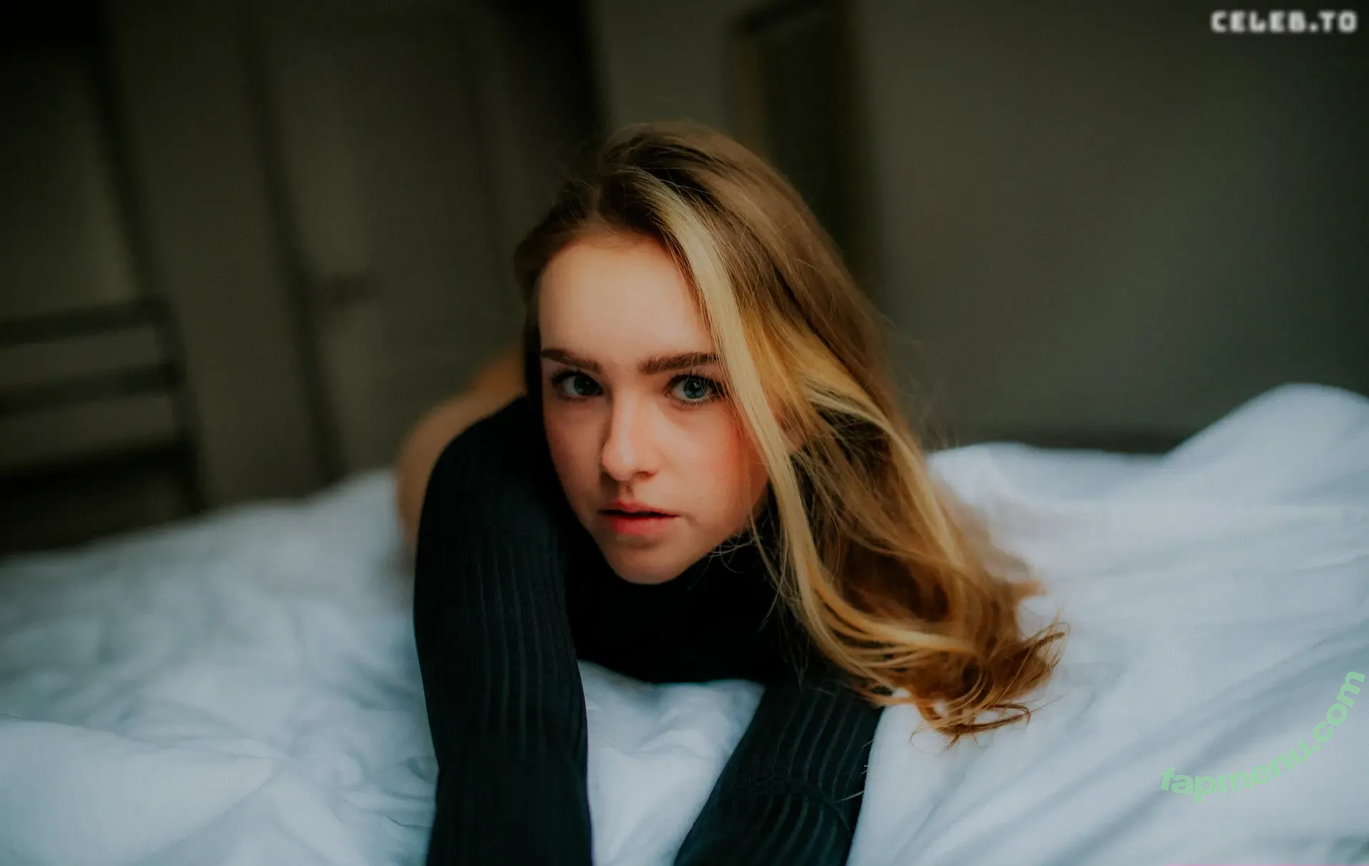 Chantal Colette nude photo #0239 (chntl.cltt)