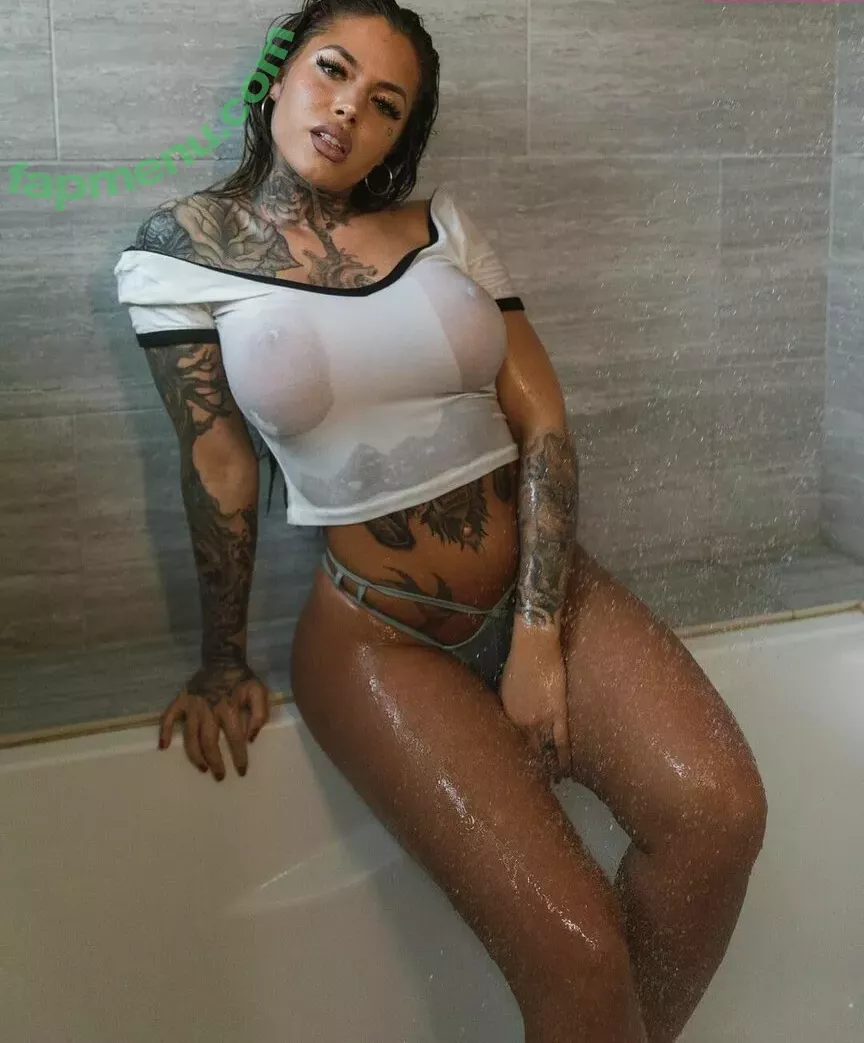 Chantal Danielle nude photo #0002 (Chanti_danielle / chantal_danielle / chantal_danielle_)