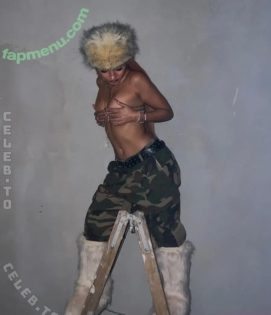 Chantal-Jale Kirman nude photo #0073 (Chantaljale)