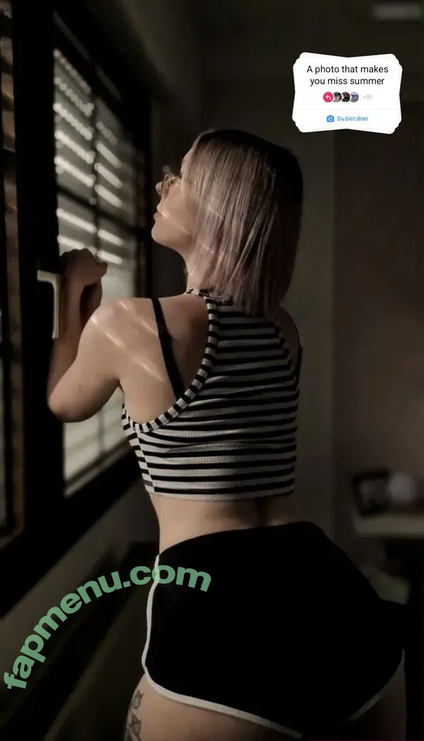 Chantal Lewentz nude photo #0005 (Chantal Lewentz)