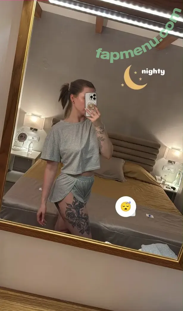 Chantal Lewentz nude photo #0031 (Chantal Lewentz)