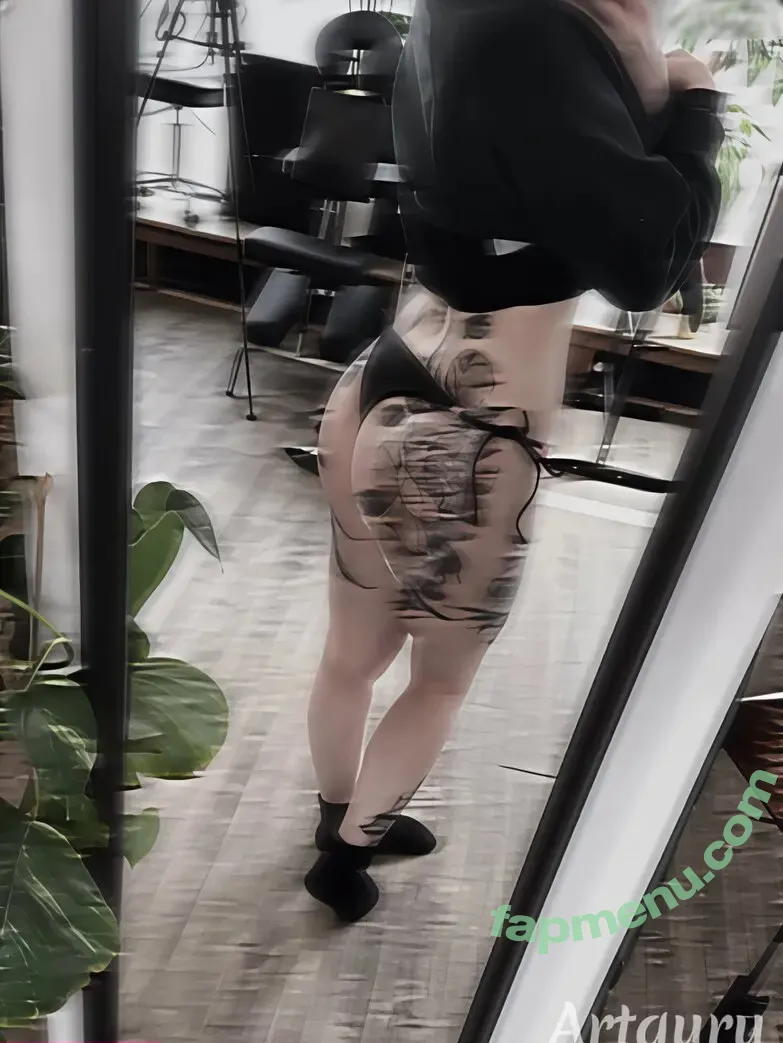 Chantal Lewentz nude photo #0032 (Chantal Lewentz)