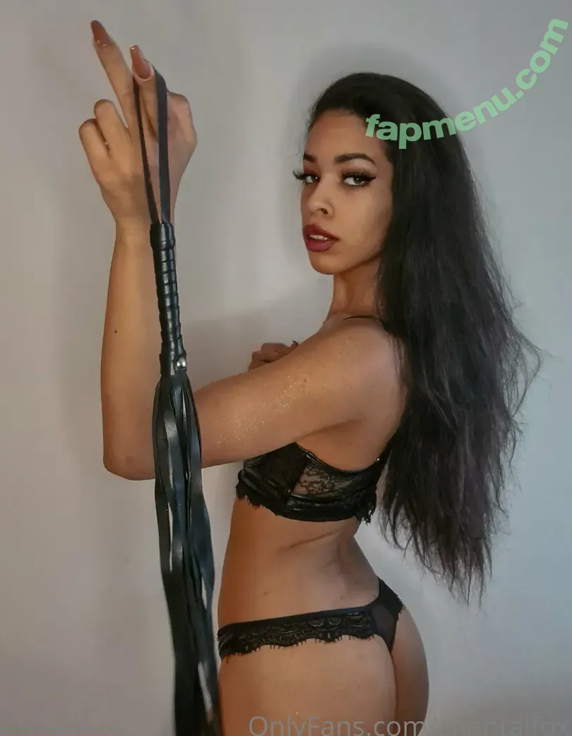 chantalfox nude photo #0037 (chantal_fox_psychologist)