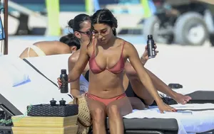 Chantel Jeffries / Ceejay the DJ / ChantelJeffries nude photo #1992