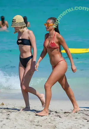 Chantel Jeffries / Ceejay the DJ / ChantelJeffries nude photo #2212