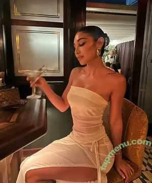 Chantel Jeffries / Ceejay the DJ / ChantelJeffries nude photo #2371
