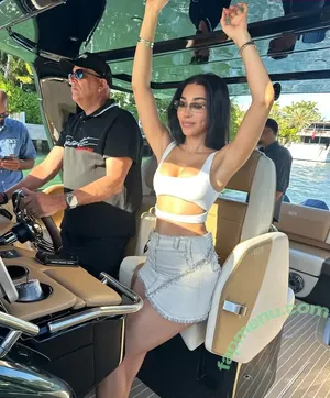 Chantel Jeffries / Ceejay the DJ / ChantelJeffries nude photo #2372