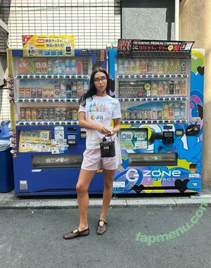 Chantel Jeffries / Ceejay the DJ / ChantelJeffries nude photo #2569