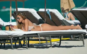 Chantel Jeffries / Ceejay the DJ / ChantelJeffries nude photo #2639