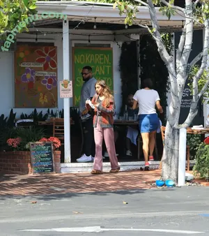 Chantel Jeffries / Ceejay the DJ / ChantelJeffries nude photo #2836