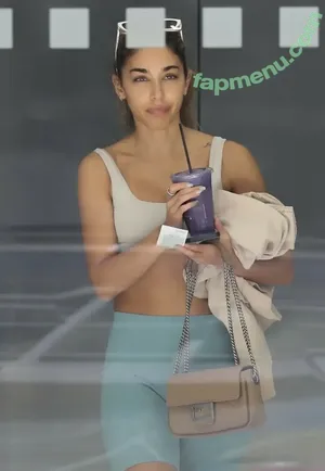 Chantel Jeffries / Ceejay the DJ / ChantelJeffries nude photo #2913