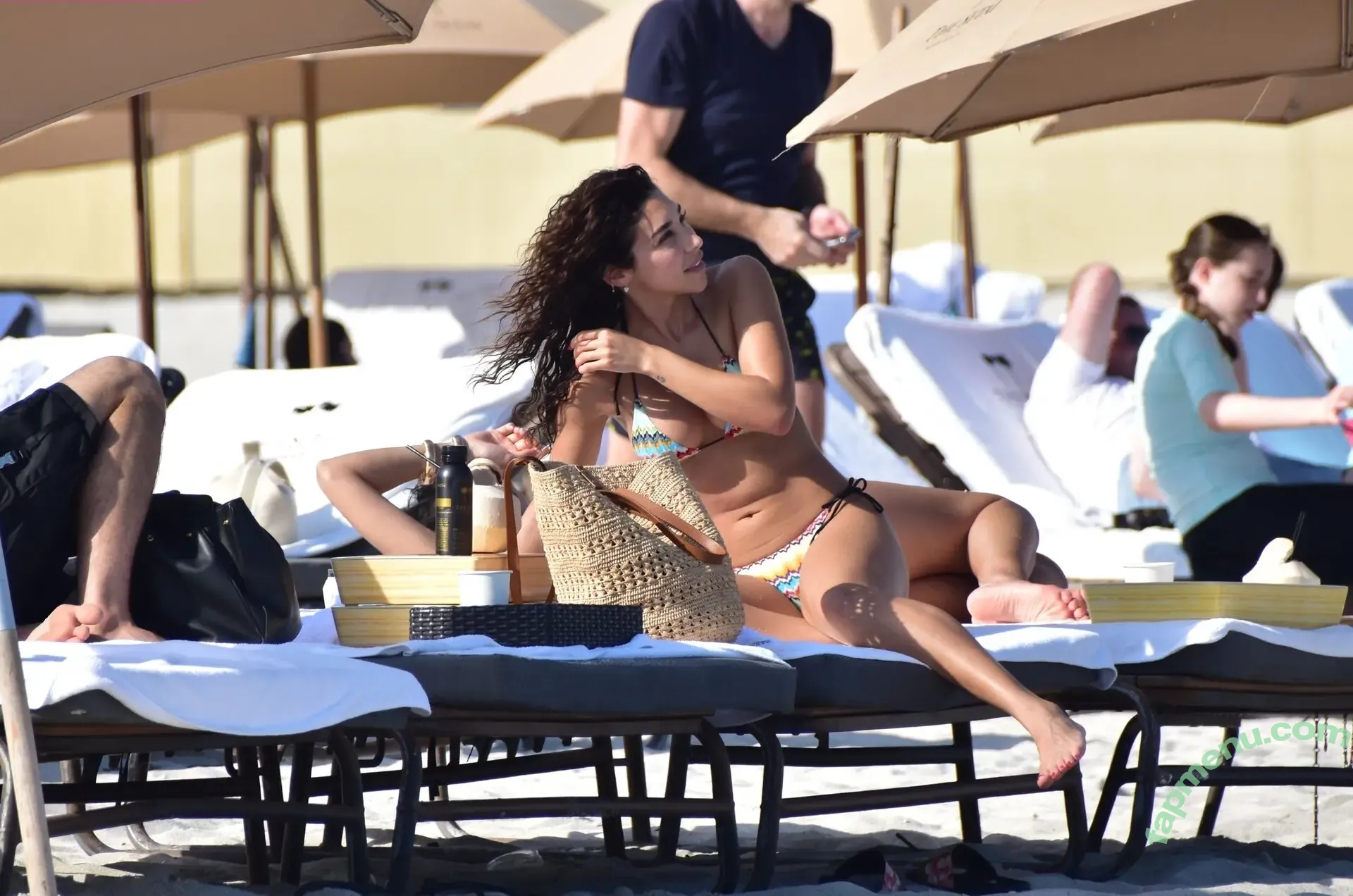 Chantel Jeffries nude photo #2002 (Ceejay the DJ / ChantelJeffries)