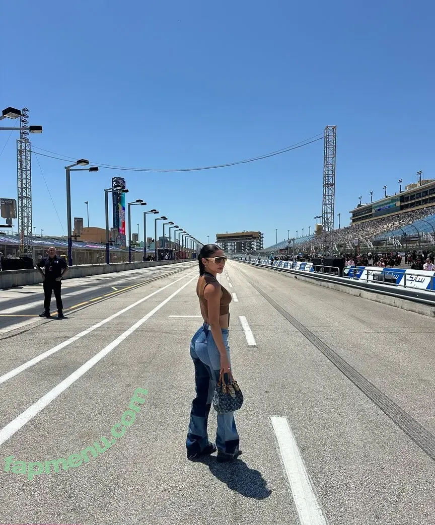 Chantel Jeffries nude photo #2309 (Ceejay the DJ / ChantelJeffries)