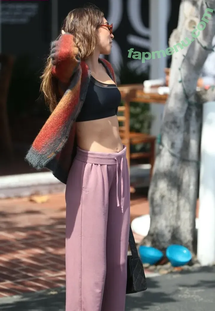 Chantel Jeffries nude photo #2853 (Ceejay the DJ / ChantelJeffries)