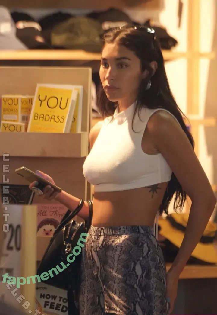 Chantel Jeffries nude photo #3189 (ChantelJeffries / ComeBacktoMe)