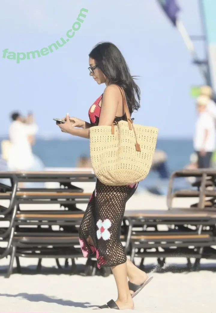 Chantel Jeffries nude photo #3242 (ChantelJeffries / ComeBacktoMe)