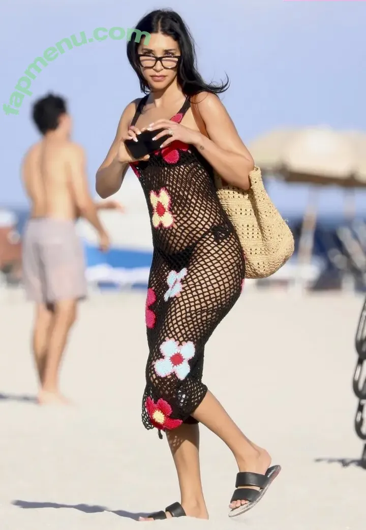 Chantel Jeffries nude photo #3248 (ChantelJeffries / ComeBacktoMe)