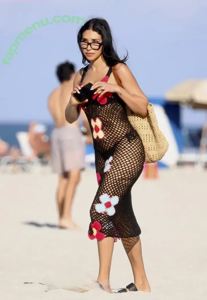 Chantel Jeffries nude photo #3249 (ChantelJeffries / ComeBacktoMe)