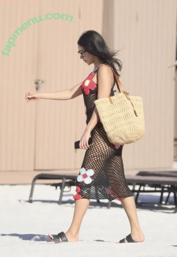 Chantel Jeffries nude photo #3263 (ChantelJeffries / ComeBacktoMe)