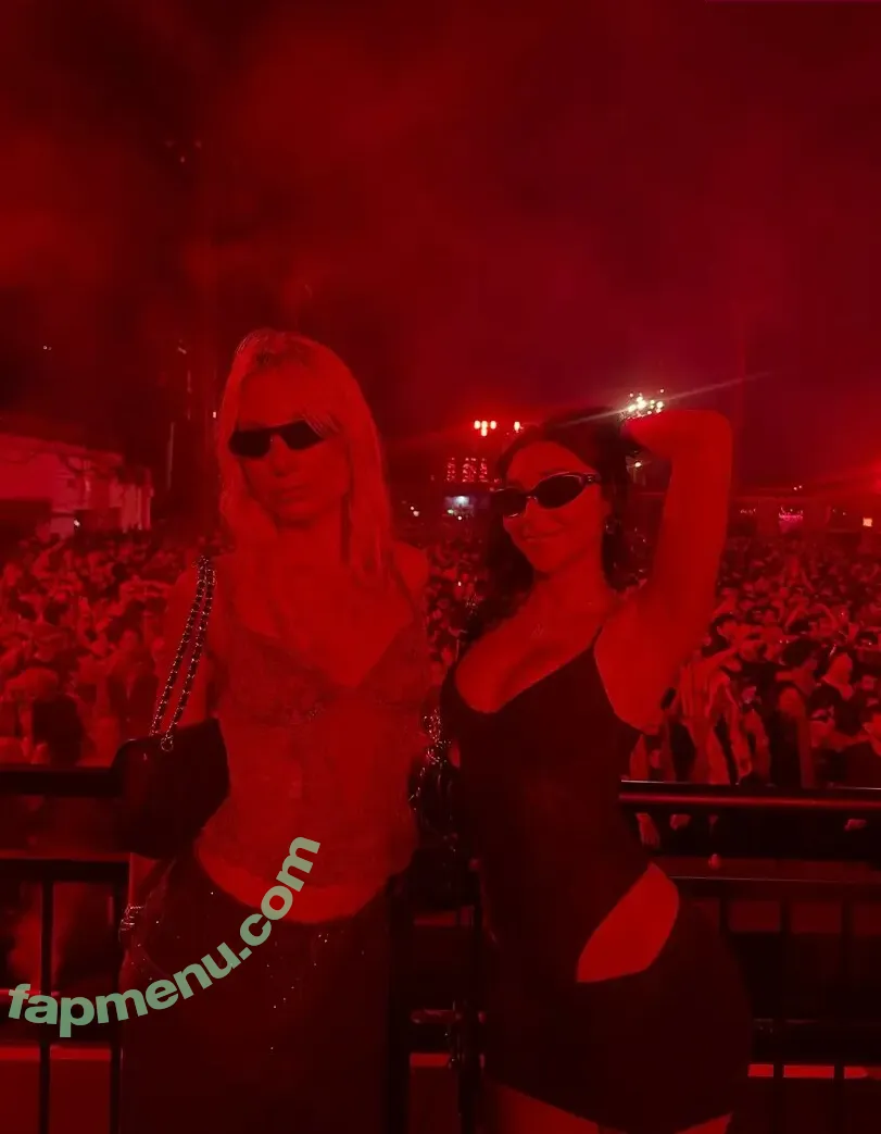 Chantel Jeffries nude photo #3297 (ChantelJeffries / ComeBacktoMe)