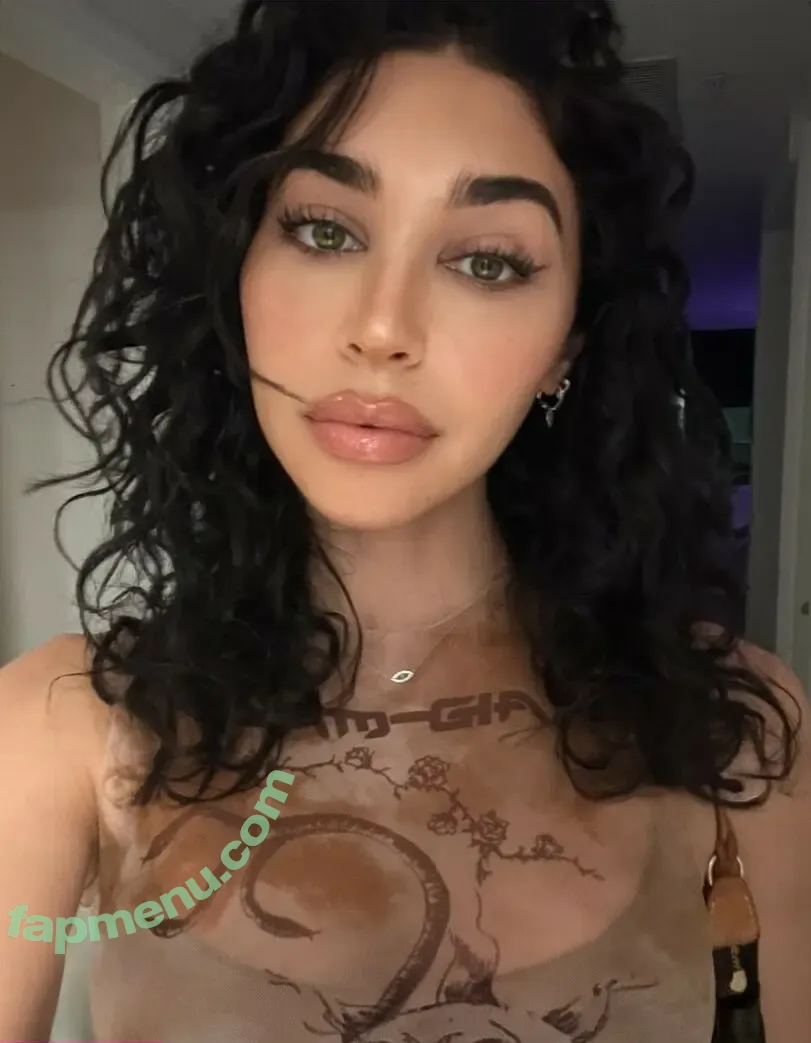 Chantel Jeffries nude photo #3299 (ChantelJeffries / ComeBacktoMe)