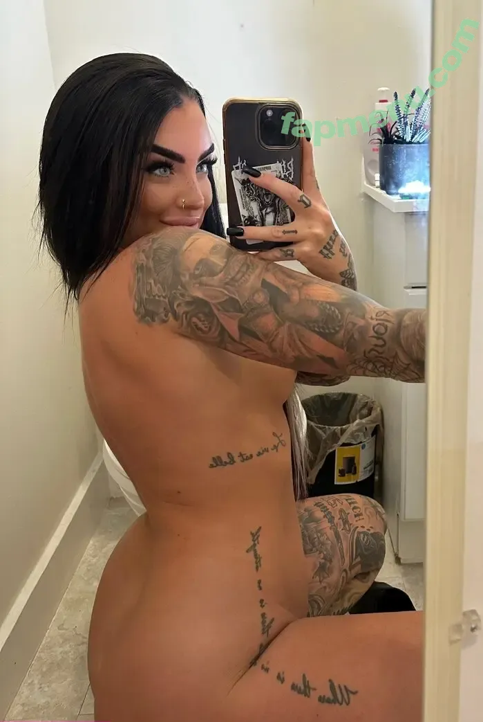 Chantrella Doody nude photo #0005 (Cloviiie / chantrella_xoxo)