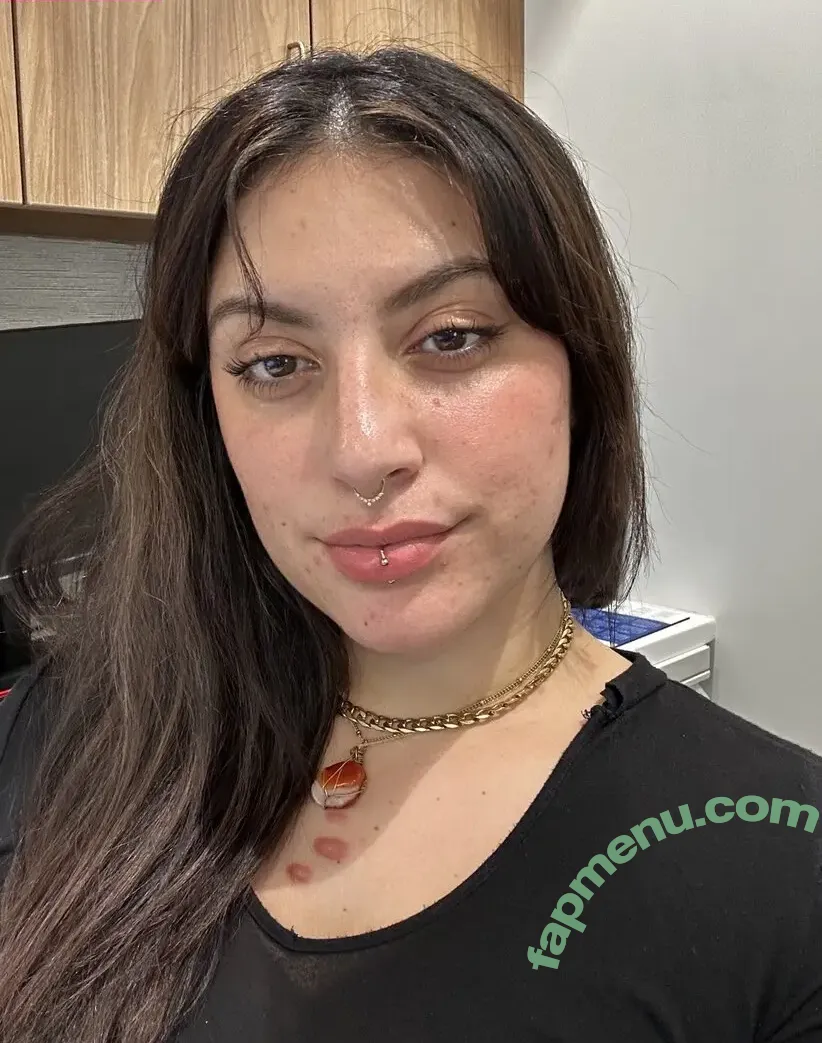 Chaos Fae Ari nude photo #0036 ($AriRoya / afaeded / afghanican / chaos.fae / spiceelatina_)