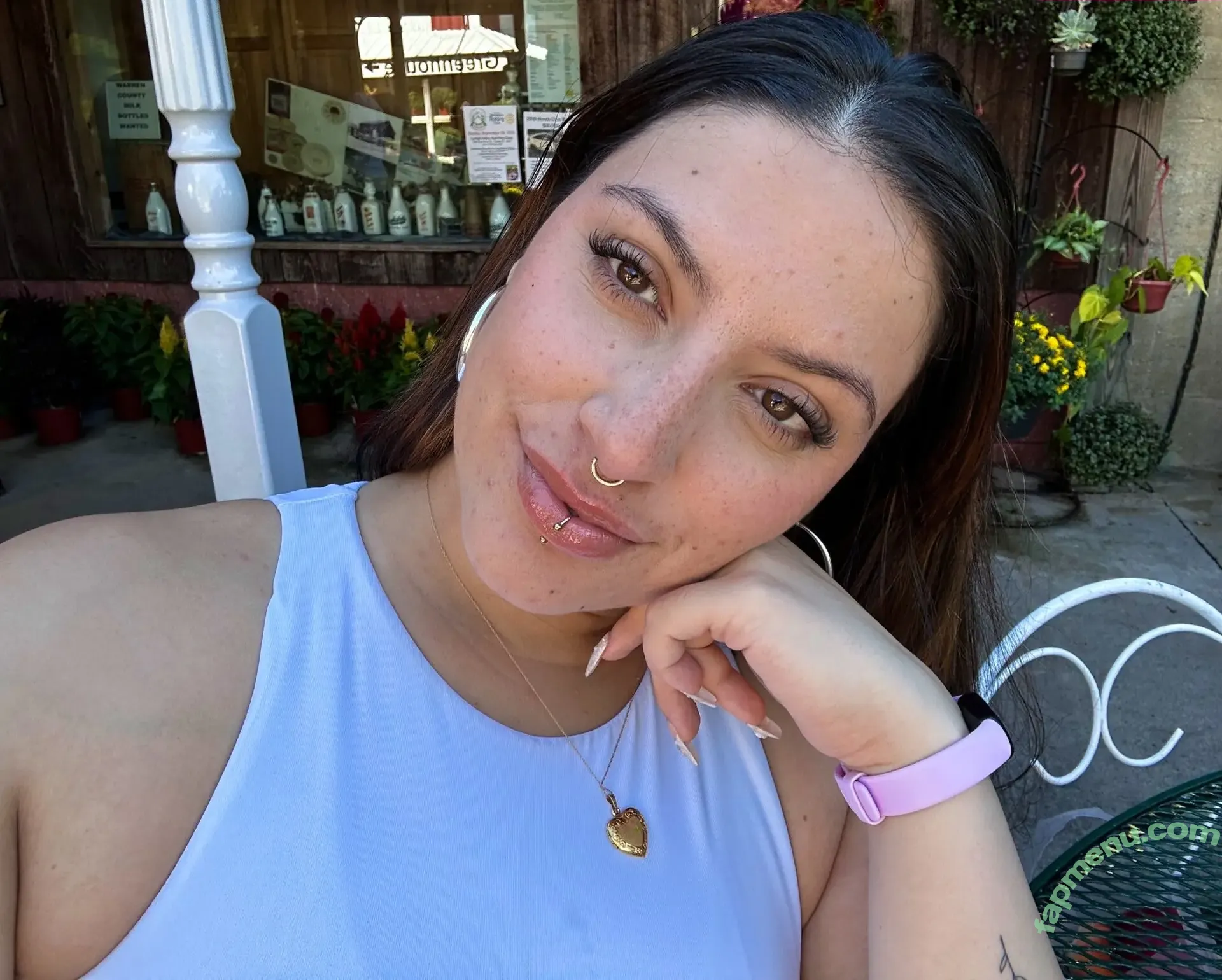 Chaos Fae Ari nude photo #0075 ($AriRoya / afaeded / afghanican / chaos.fae / spiceelatina_)