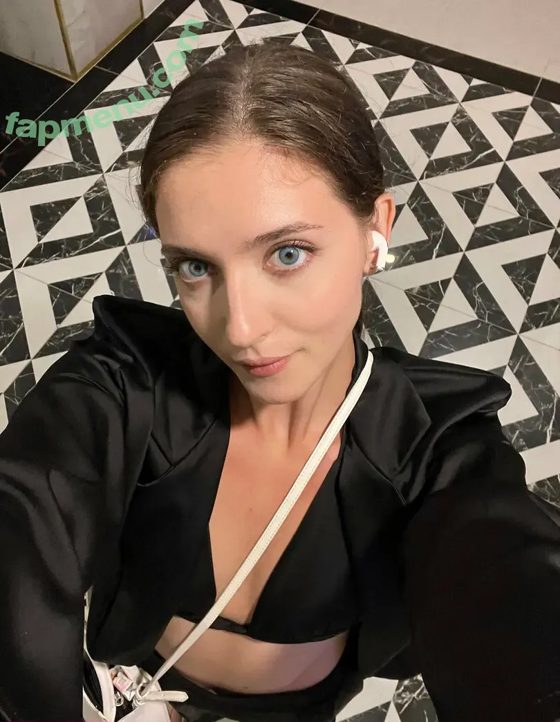 chaoswife nude photo #0009 (southernchaoswife)