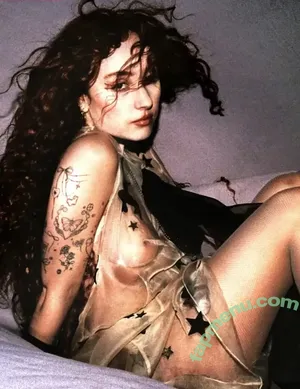 Chappell Roan / ChappellRoan nude photo #0702