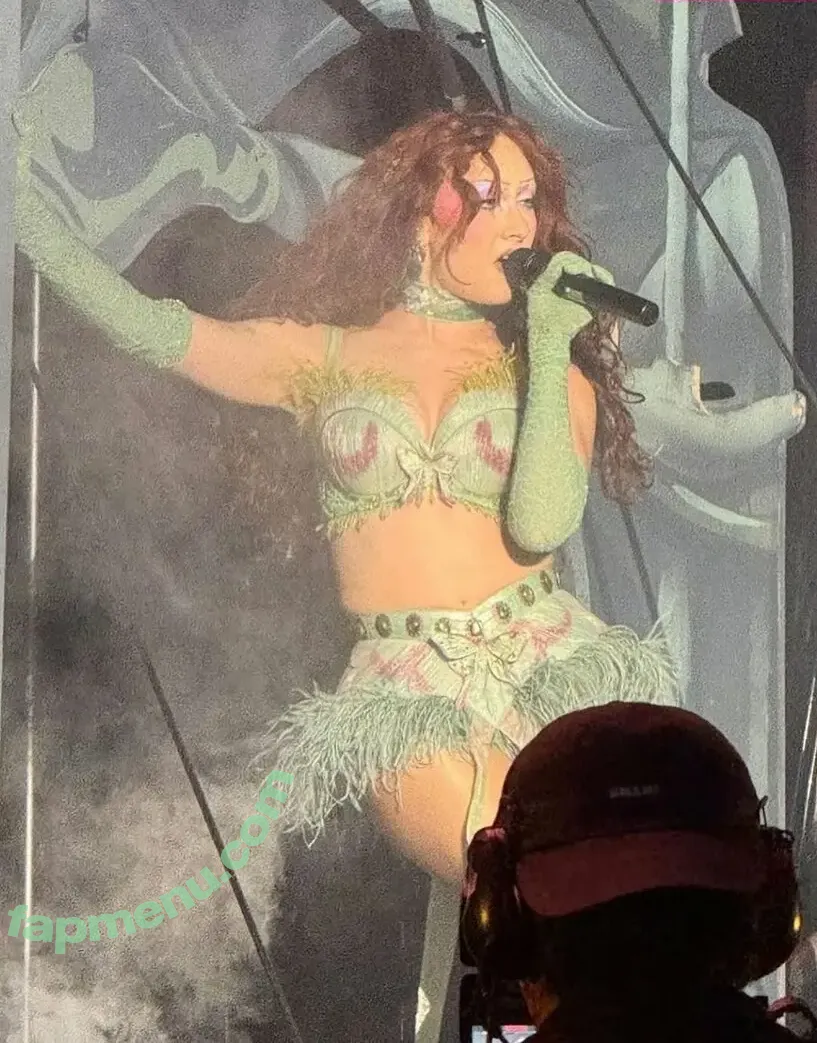 Chappell Roan nude photo #0617 (biancasotelo14 / chappellroan)