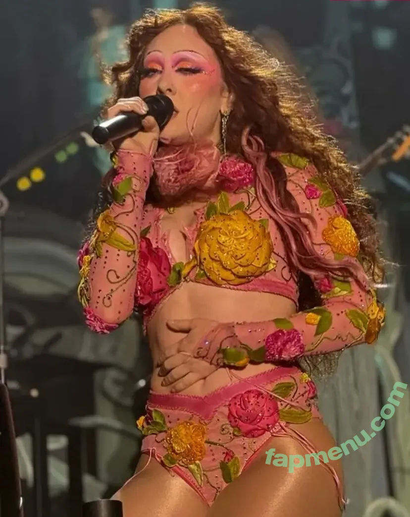 Chappell Roan nude photo #0640 (chappellroan)