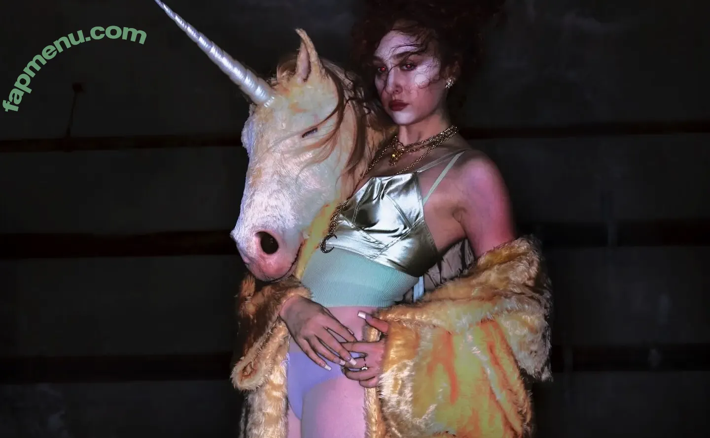 Chappell Roan nude photo #0707 (ChappellRoan)