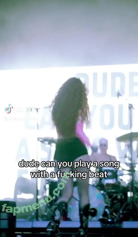 Chappell Roan nude photo #0717 (ChappellRoan)