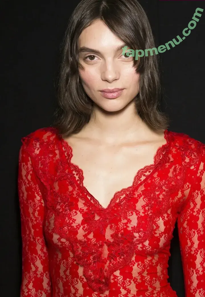 Charlee Fraser nude photo #0055 (charleefraser)