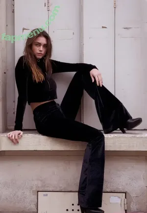 Charleen Weiss / charleenweiss nude photo #0668