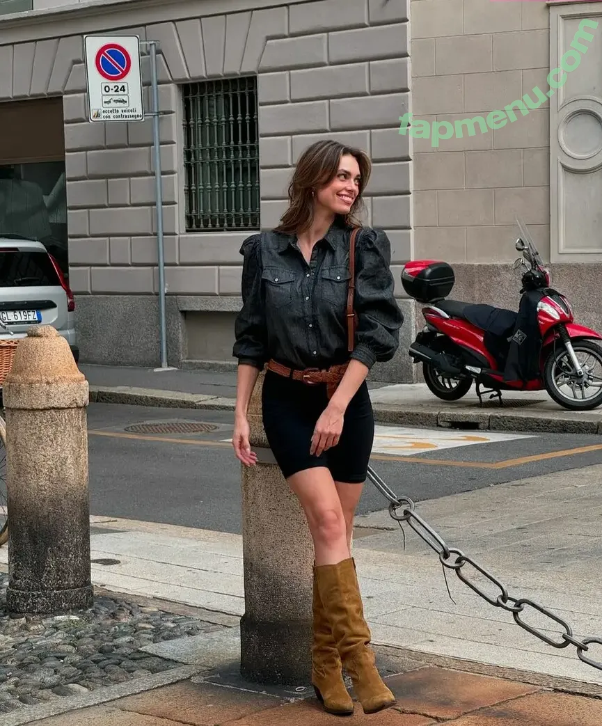 Charleen Weiss nude photo #0137 (charleenweiss)