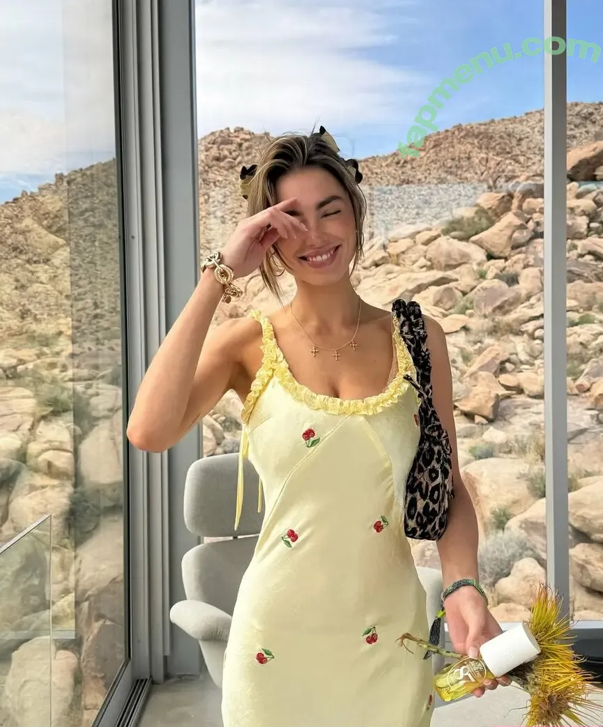 Charleen Weiss nude photo #0362 (charleenweiss)