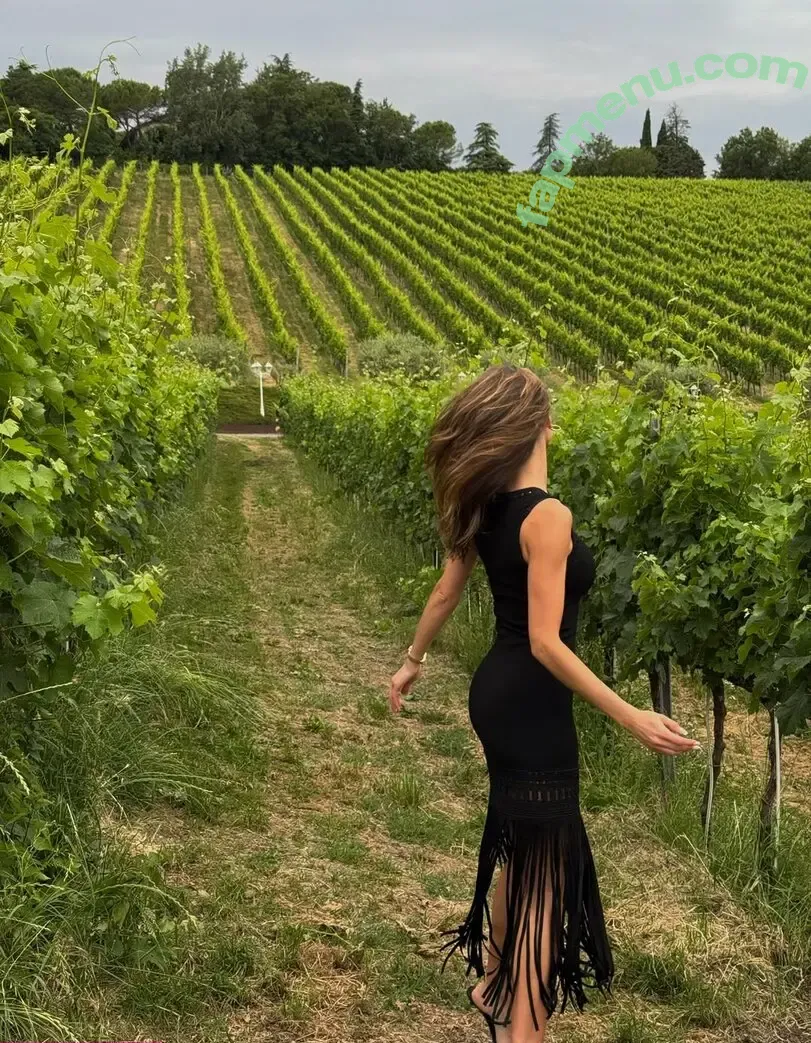 Charleen Weiss nude photo #0439 (charleenweiss)