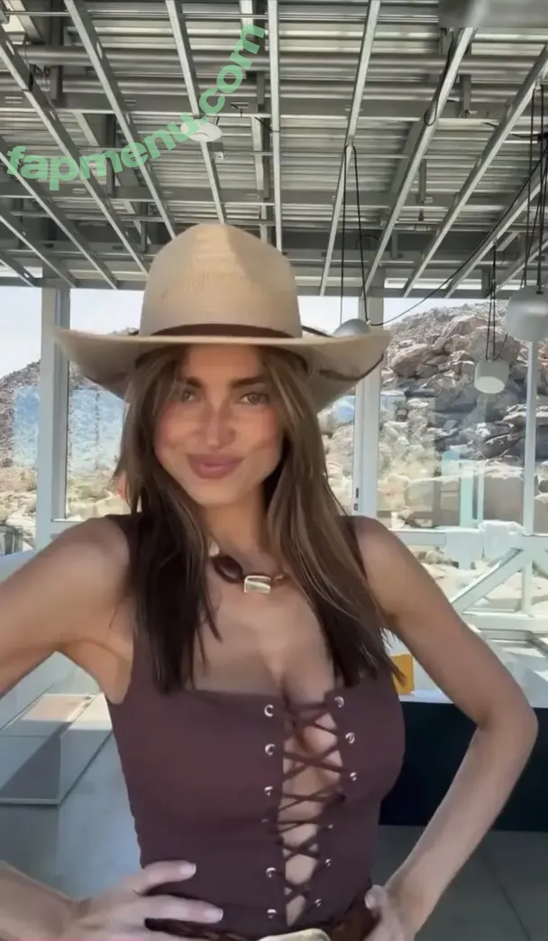 Charleen Weiss nude photo #0445 (charleenweiss)