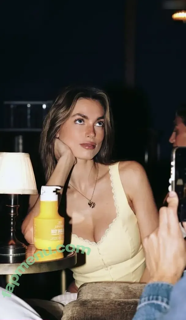 Charleen Weiss nude photo #0452 (charleenweiss)