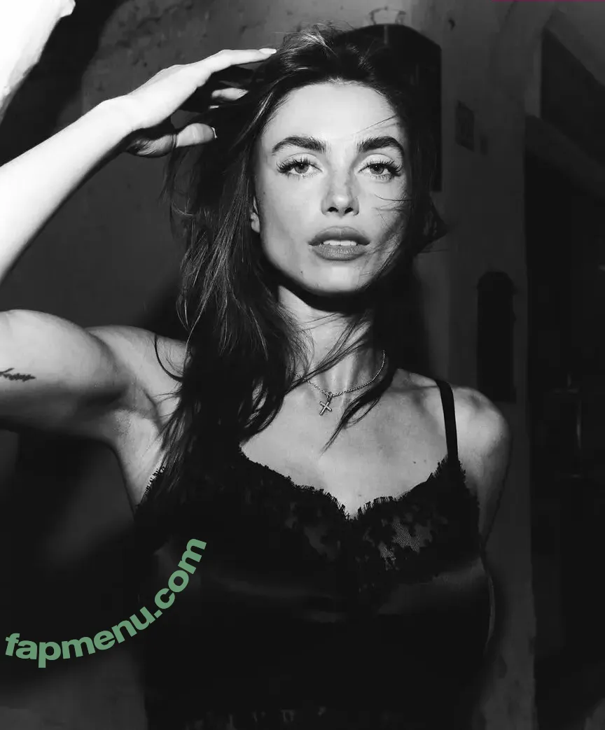 Charleen Weiss nude photo #0458 (charleenweiss)