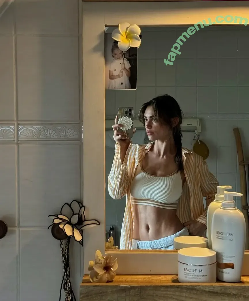 Charleen Weiss nude photo #0467 (charleenweiss)